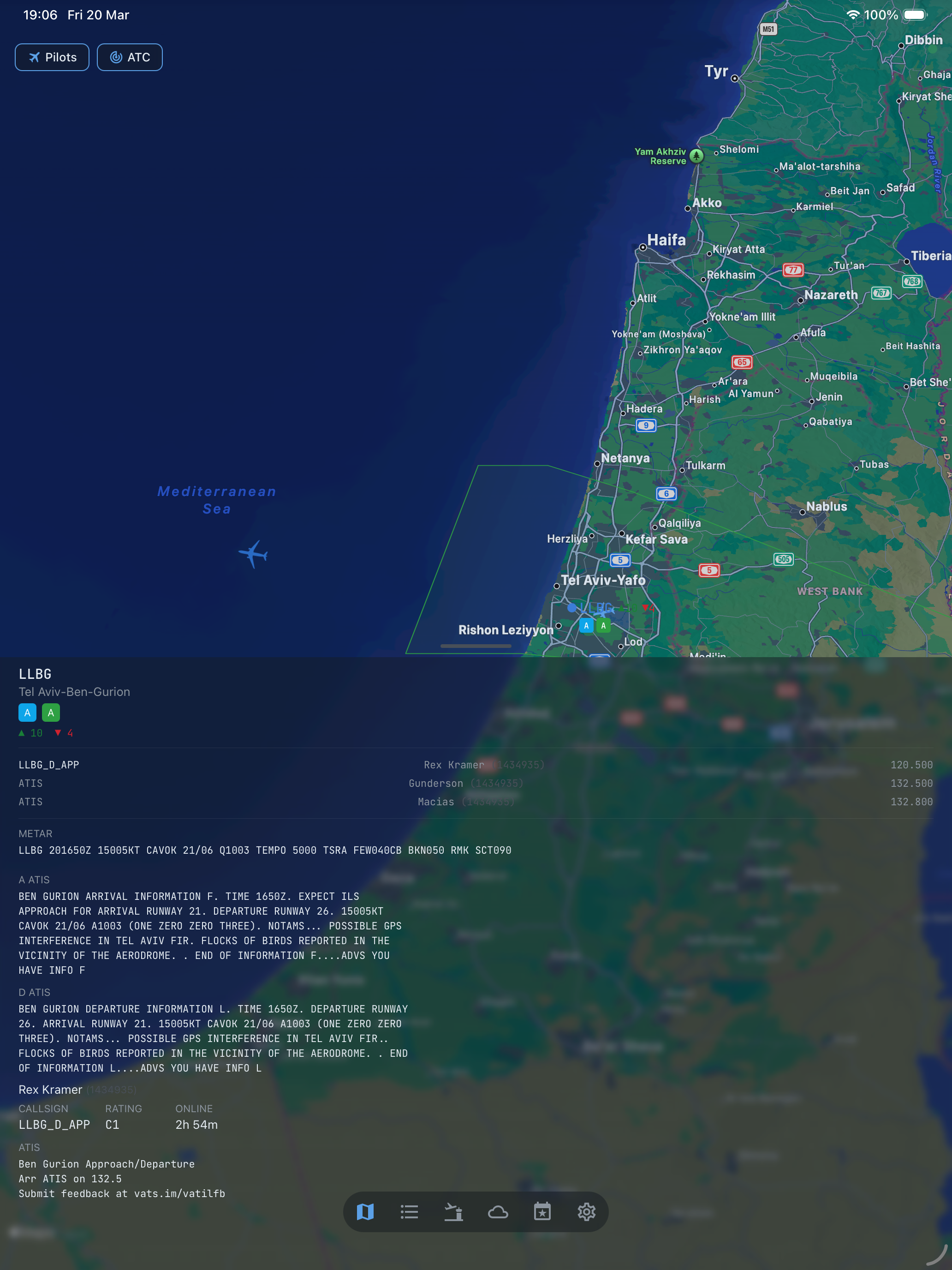 iPad — Dark mode airport info